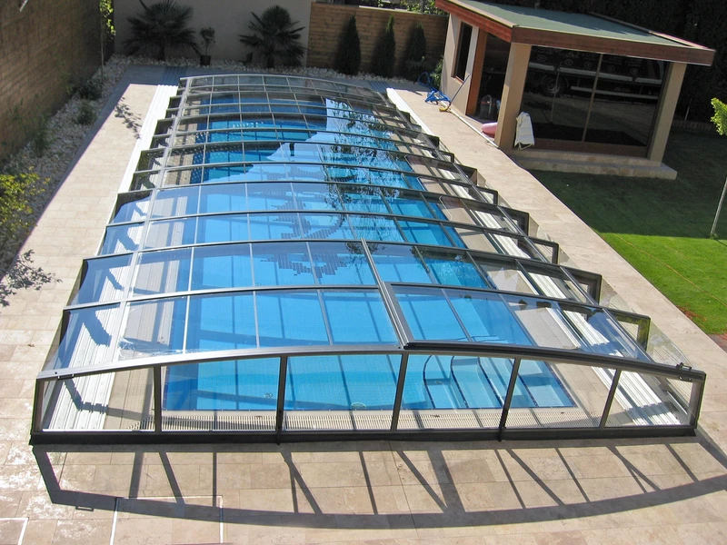 Low pool enclosure – Corona