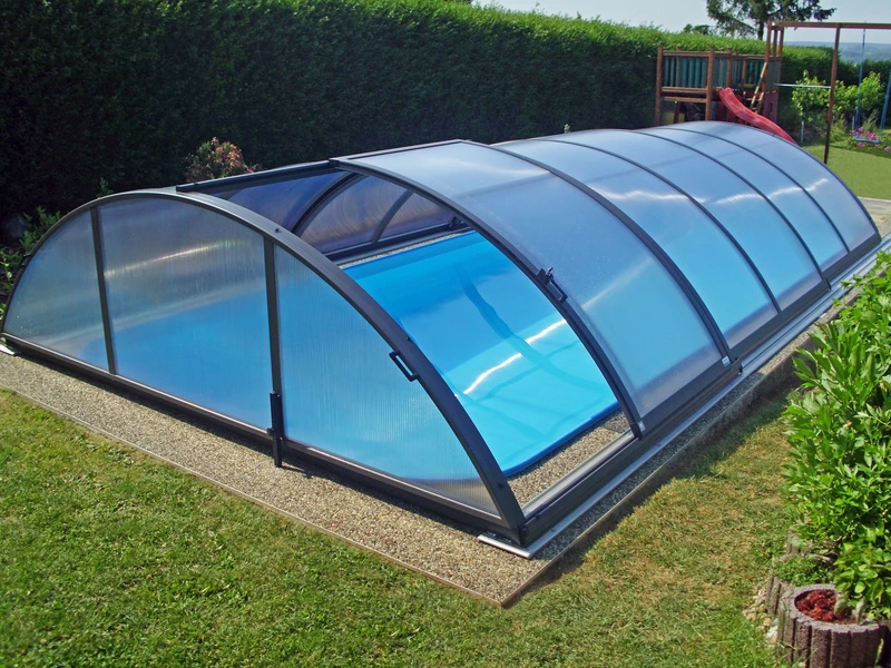 Abri de piscine mi-haut – Azure